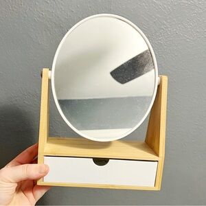 NWT Double Sided Mirror and Jewelry Holder